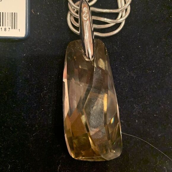 Swarovski crystal NWT three link chain necklace - Picture 2 of 8